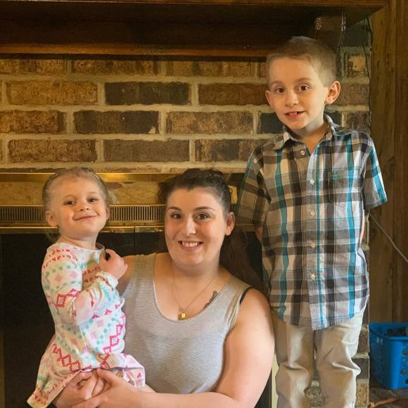 Meet your Posher, Kristen - Picture 1 of 1